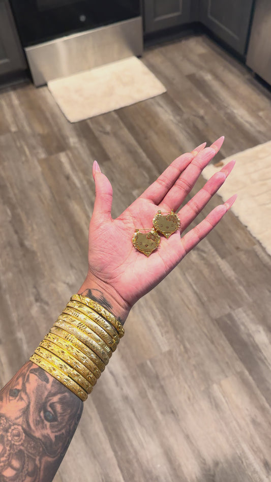 Mini HK Earring